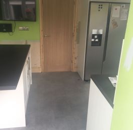 New door fitted with skirting, radiator and lighting.
Howdens Pumince Grey Vinyl Floor tiles.: Click Here To View Larger Image